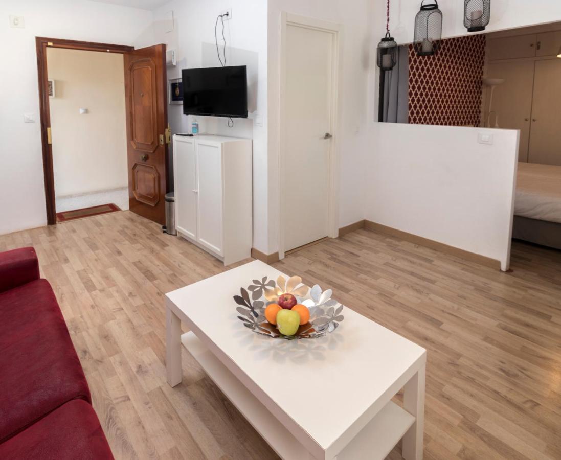 R&m C/sierpes 46 Apartament *